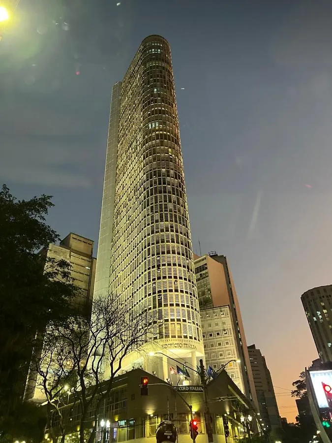 Studio 73 - Vista Linda, Prox Metro, Wi-Fi 300 Megas, Ar Cond São Paulo 0*,